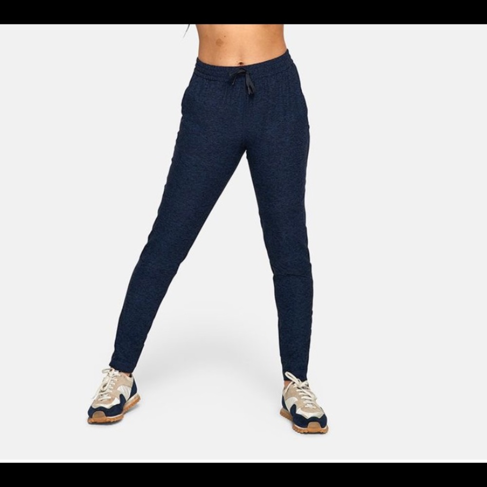 Outdoor Voices All Day Seeatpant Sz S